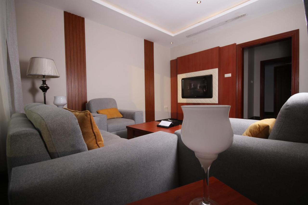 Tobal Al Zahra Hotel Apartments Τζέντα Εξωτερικό φωτογραφία