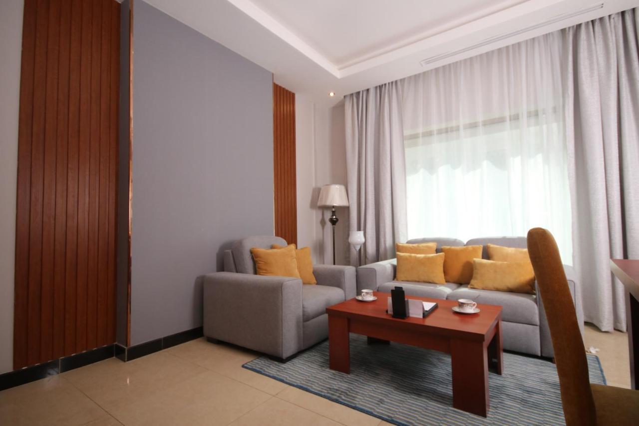 Tobal Al Zahra Hotel Apartments Τζέντα Εξωτερικό φωτογραφία